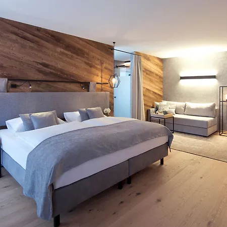 Hotel Edelweiss
