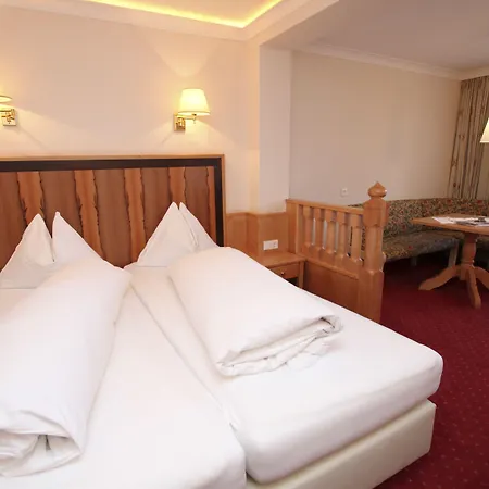 Hotel Edelweiss