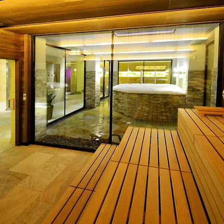 Edelweiss 4* سالباخ هينترغليم