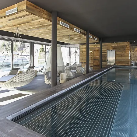 Edelweiss 4*