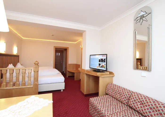 Edelweiss 4*