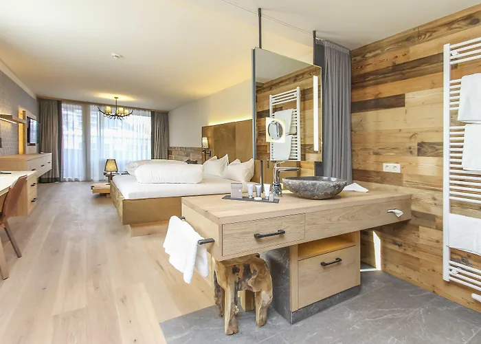 Edelweiss Hotel Saalbach-Hinterglemm