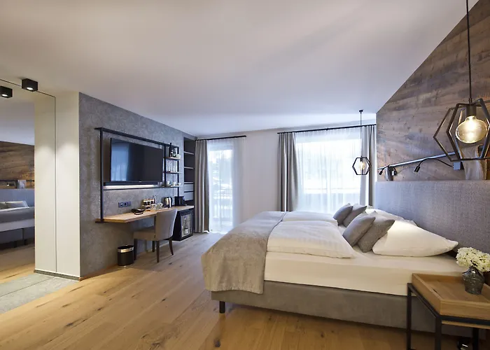 Edelweiss 4*